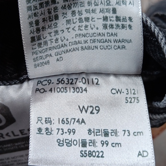 Levi's 501 Black Denim Shorts Womens Size 29 - Picture 8 of 9